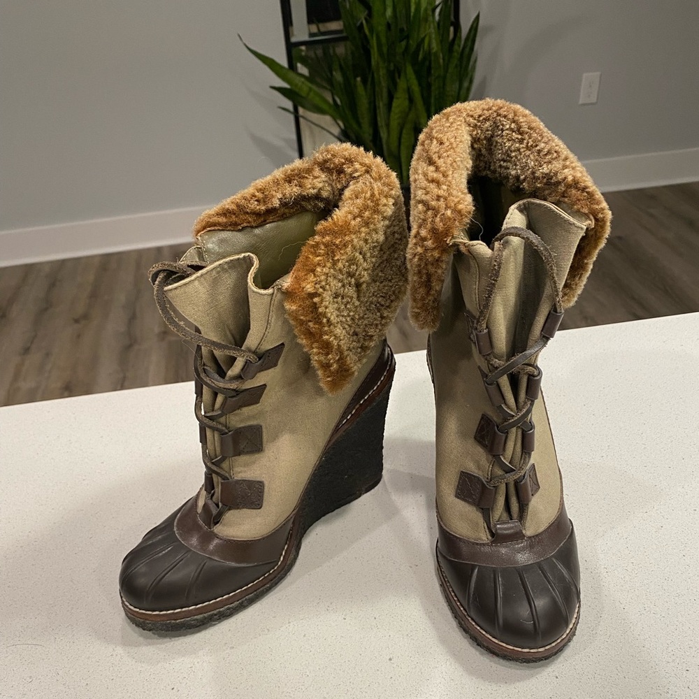 Tory Burch Brown Fleece Ankle Cover Wedge Outdoor Boots 🤎 - Picture 6 of 16